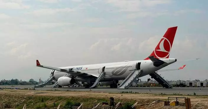土耳其航空客機尼泊爾機場降落時起火 事件無人傷機場需關閉