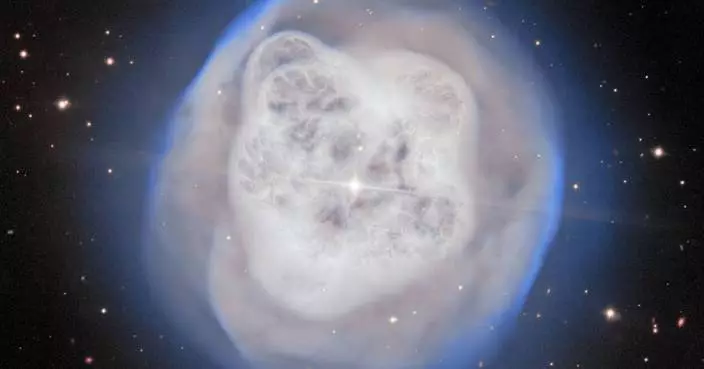 垂死恆星新照似水晶球 雙子座北望遠鏡捕捉最後光芒