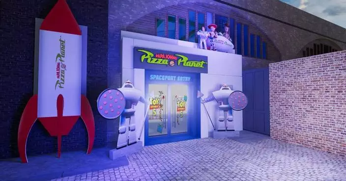 Papa Johns推《反斗奇兵5》主題快閃店 重現Pizza Planet