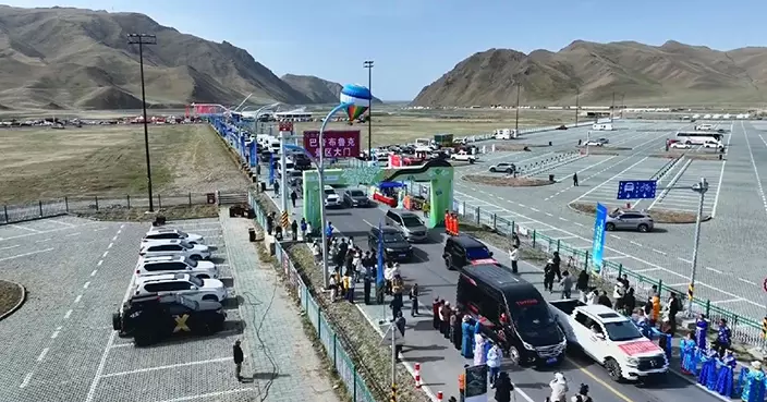 新疆獨庫公路重開通車 沿線服務升級保障旅客安全