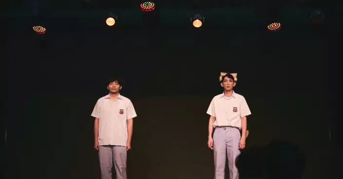 與何麗嫦客串做臨記觀賞「玩笑雙雄」演出 龍文康盼《喜劇開場》引起本地觀眾共鳴