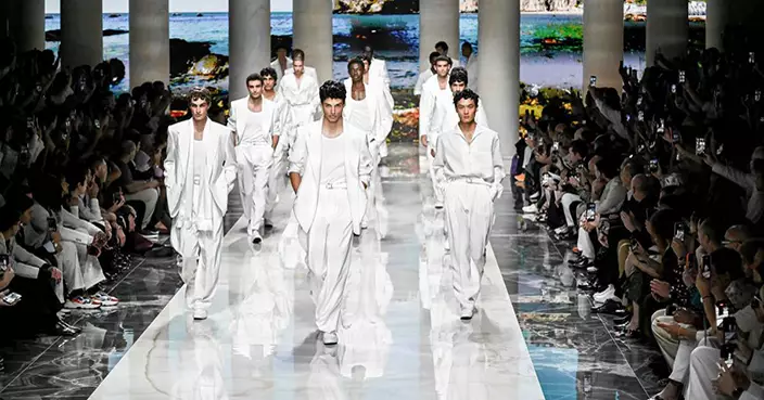 Dolce &amp; Gabbana米蘭時裝周發布 炎夏男裝系列