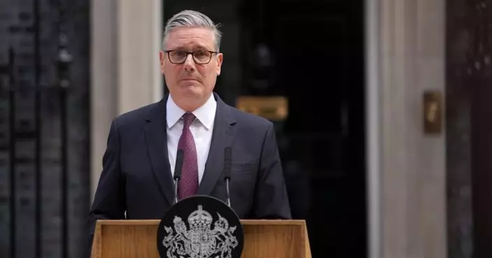 英國首相施紀賢宣布辭職