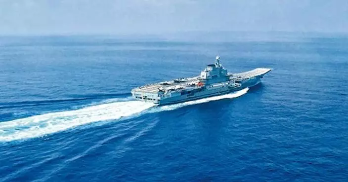 日本艦機近距離跟蹤遼寧艦　曾現21天空白紀錄　「模擬攻擊」說法惹議