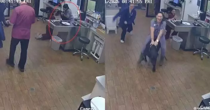 大丹犬看診受驚暴衝 獸醫助理嘗試固定被迫「騎狗」衝出診症室惹爆笑
