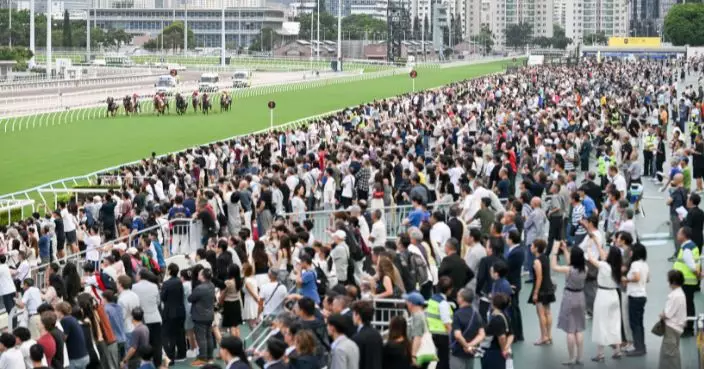 沙田馬場旅客人數創回歸賽馬日新高 浙江遊客讚港味濃厚設施新穎