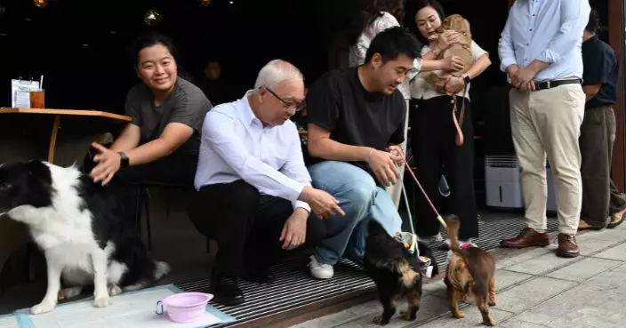謝展寰指狗狗入食肆新措施反應正面 料最快半年後再接受申請