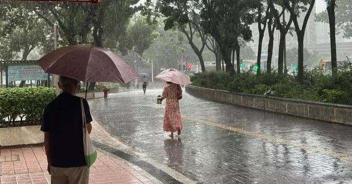 天氣 | 天文台：料未來兩三小時部分地區雨勢較大及有狂風雷暴