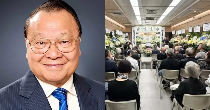 TVB第一代主播朱維德設靈告別！遺照掛招牌笑容 愛妻陪伴走完人生路