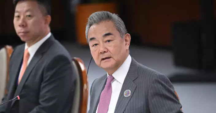 日外相茂木敏充指曾和王毅短暫接觸 中國外交部指無與日方安排會面