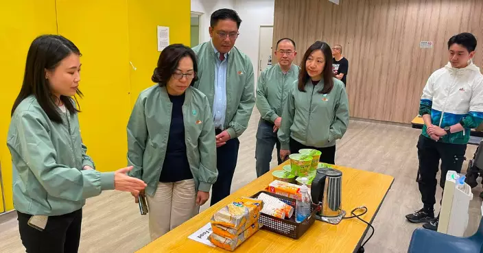 颱風紅霞襲港期間各區臨時庇護中心開放 麥美娟等到場了解