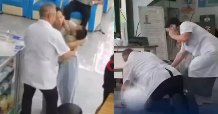 2歲幼童窒息口唇發紫 南京59歲醫生跪地搶救3分26秒助恢復生命跡象