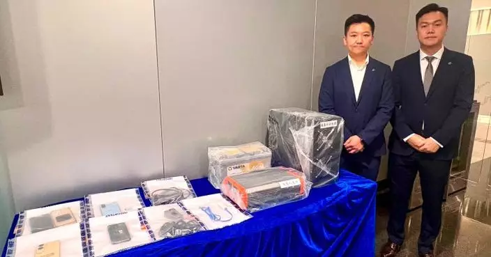 WhatsApp騎劫騙案半年錄1,613宗   警拘兩男搗「偽基站」檢值18萬毒品
