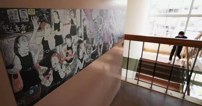 日本學生黑板藝術比賽成熱潮 展現創意與團隊精神