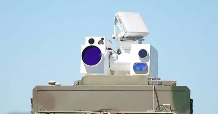 國產雷射武器實戰畫面曝光　具備「邊走邊打」能力 無人機群AI自主完成殺敵