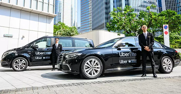 Uber 聯乘冠忠推 Elite 尊尚出行 豪華 MPV 最多載六人