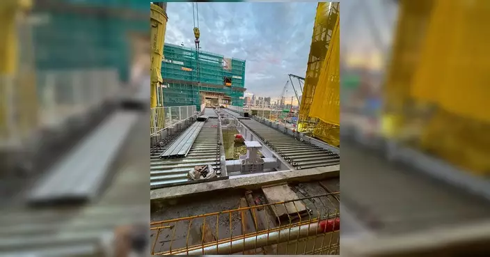 河套香港園區口岸連接行人天橋完成接駁 料2027年年中啟用