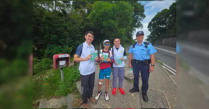 民航處聯同警方大嶼山宣傳滑翔傘飛行安全