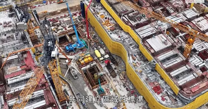 元朗十八鄉路堤工程首用本地研發新混凝土 施工時間減半