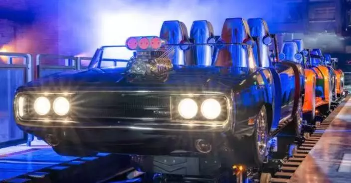 荷里活環球影城《狂野時速》過山車試營運 遊客可體驗360度旋轉飆速