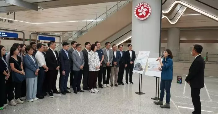 鄧炳強：皇崗口岸通關前作逾百次演練 確保安全始公布通關時間