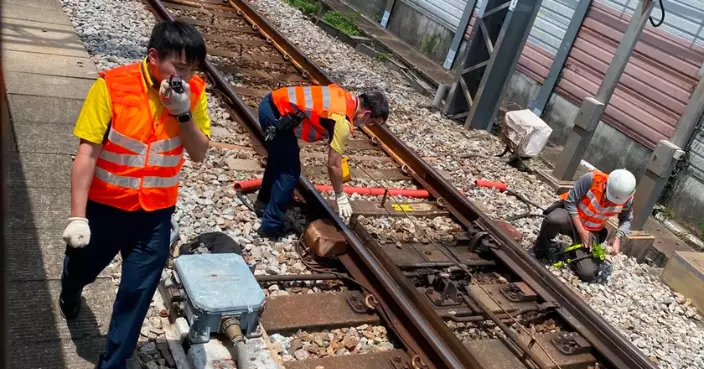 港鐵屯馬綫恢復兩邊路軌行車 列車經過要慢駛 行車需要額外25至30分鐘