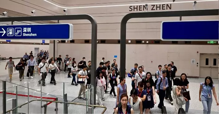 皇崗港方口岸千名公務員大型演練 搭不同公交抵達穿梭出入境大堂測試人流車流