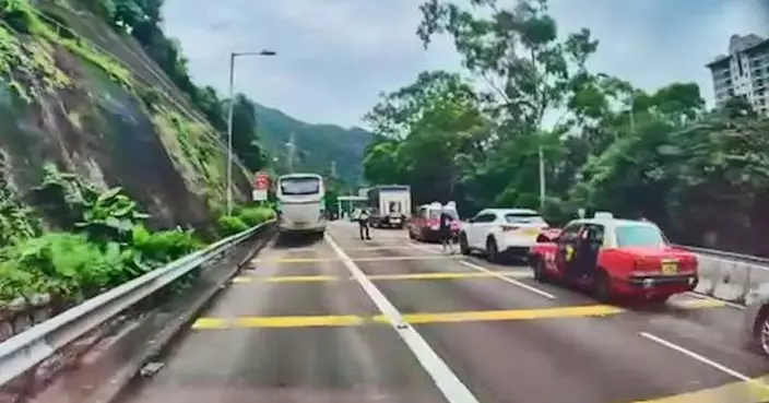 獅子山隧道公路多車「串燒」5人輕傷 往九龍近仁安醫院部分行車線封閉