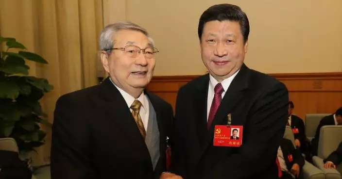 新華社刊萬字長文回顧朱鎔基一生 並發布12張生平照片