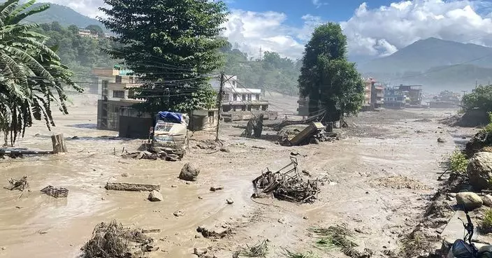 尼泊爾山洪增至72人死 西藏吉隆口岸受波及 習近平指示全力搜救