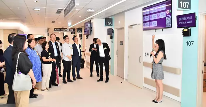觀塘區議會連環考察 跟進啟德醫院鴻鵠臺等建設進展
