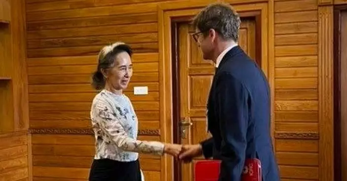昂山素姬見紅十字會代表 　被拘留5年來首晤外賓