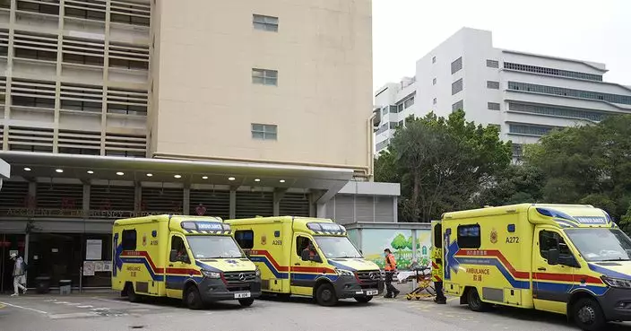 黃大仙上邨7分鐘內先後發現血案 有男子浴血電梯內　另一男子墮樓亡