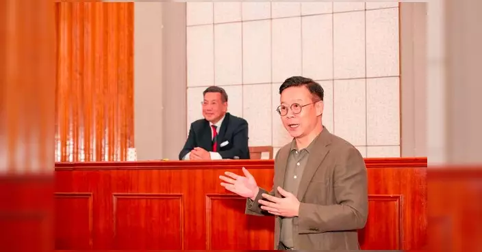 「傳承共建 法治社會」模擬法庭續舉行 張國鈞友情客串飾控方證人