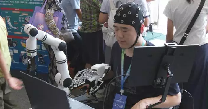 腦控機械人亮相世界機械人大會 意念控制從科幻變現實