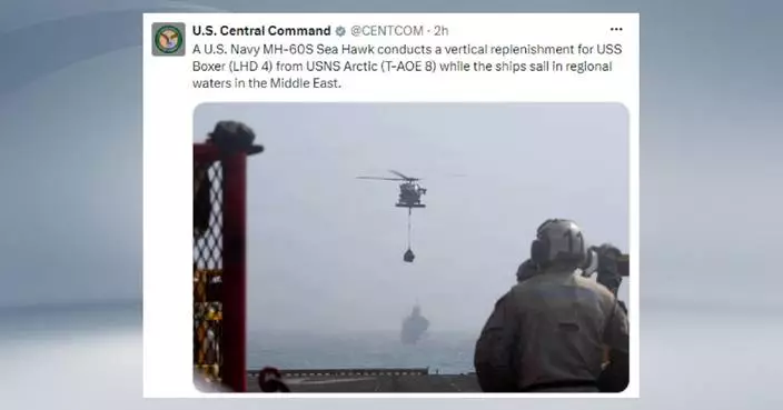 美國海軍直升機中東水域垂直補給