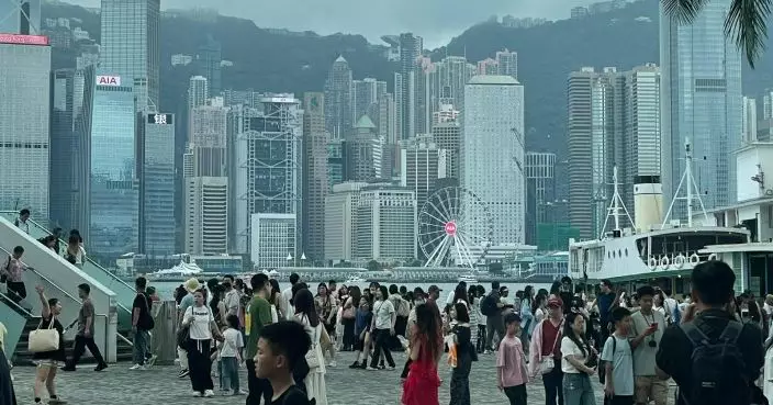 李家超稱跨部門統籌迎接國慶黃金周　打擊強迫購物行為