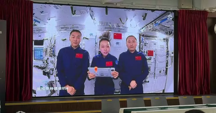 黎家盈回應香港家書 並寄語一眾師弟妹帶着熱愛勇闖星海