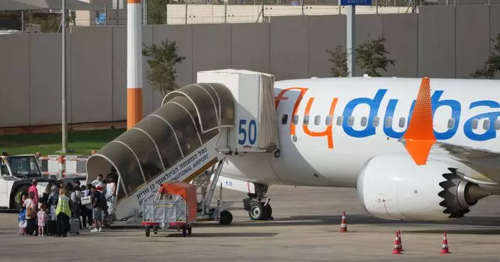 迪拜航空客機報稱被劫持急降沙特 外媒:正副機長駕駛艙爆肢體衝突