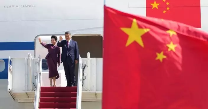 習近平結束國事訪美行程 與夫人彭麗媛登上專機啟程回國　
