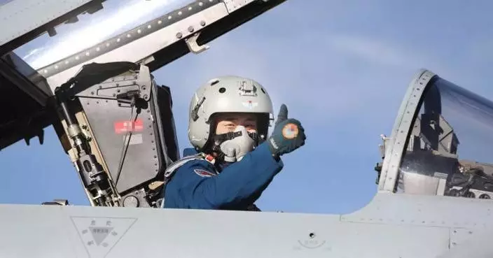 央視罕見稱殲-10C東南沿海「絕對碾壓」 年飛220小時近美軍三倍 空戰體系成致勝底氣