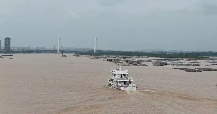平陸運河首艘指揮管理船「平陸001」交付使用