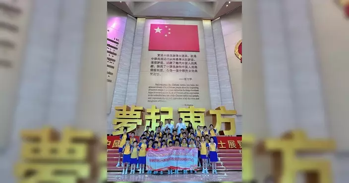 元朗區公民教育活動 50青年參觀昂船洲軍營駐港部隊展覽中心