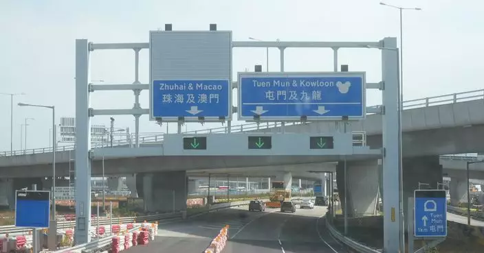 港珠澳大橋珠海口岸往香港方向繁忙 運輸署：駕車返港市民宜預留充裕時間