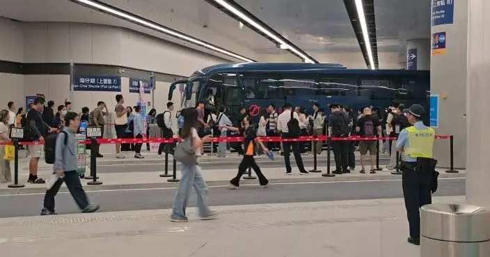 跨境巴士業界加派人手應對周末客流 議員倡網上實時數據助旅客錯峰出行