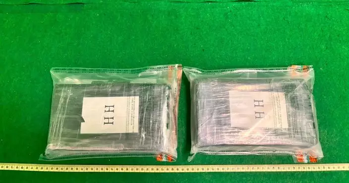 海關機場截39歲馬來西亞抵港男旅客 檢2.2公斤可卡因市值約130萬元