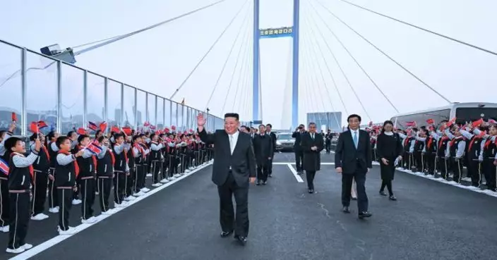 朝中社：金正恩訪遼寧丹東參觀抗美援朝紀念館  與王滬寧舉行會談