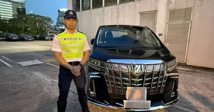 東九龍交通部放蛇預約中港車赴深圳 截一架跨境白牌車拘57歲男司機
