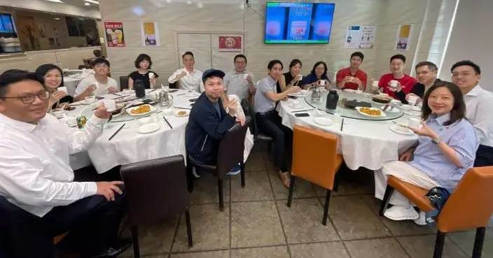民青局與APEC青年代表飲茶分享所見所聞  齊享酒樓77折優惠賀國慶