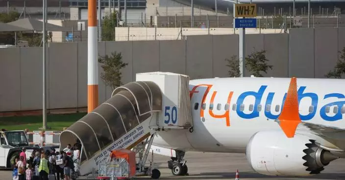 FlyDubai客機驚險事故 機師互刺企圖墜機